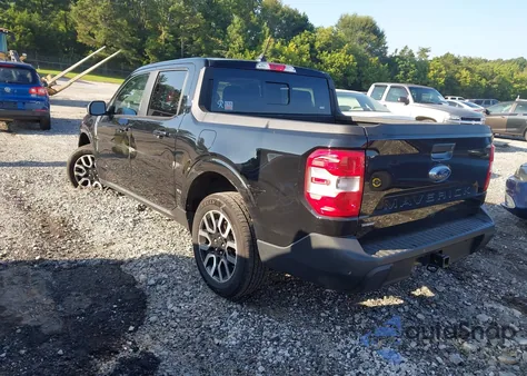 2022 Ford Maverick Lariat z USA, uszkodzony, nr VIN 3FTTW8E39NRA71086